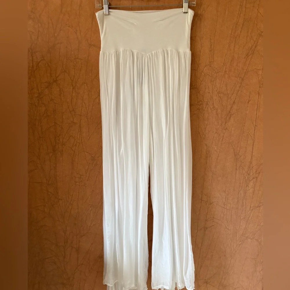 Italian 2-piece flowy ivory Top/Pant Set fit for a beach wedding, guest … - Picture 8 of 16